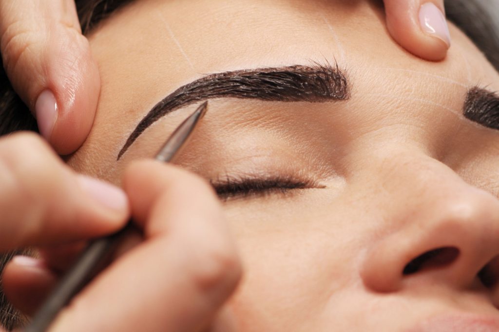 eyelash tinting